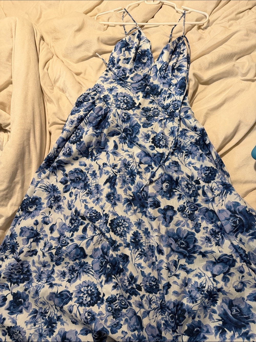 Abercrombie & Fitch Blue and White Floral Sundress